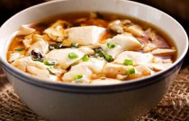 豆腐腦匠人爆火！秘訣何在？創(chuàng)業(yè)路上的堅持與創(chuàng)新，速來