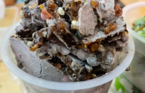 一臺炒酸奶神器究竟多少錢？輕松創(chuàng)業(yè)，清涼一夏的秘籍在此！