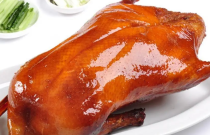 北京烤鴨哪家強(qiáng)？探尋最正宗美味，揭秘創(chuàng)業(yè)傳奇之路！！