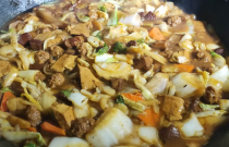 大鍋燴菜怎么融合百味成佳肴？驚喜食材讓味蕾狂歡！