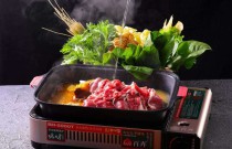 揭秘炭鍋羊肉頂級(jí)食材！是草原嫩羊還是黑山羊？牦牛肉顛覆你味蕾！