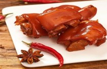 五味傳奇引爆味蕾！五香鹵肉創(chuàng)業(yè)秘籍，你也能成市場新星？