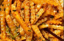 5元一碗狼牙土豆，利潤高到嚇人？3個創(chuàng)業(yè)高手的賺錢秘訣，揭開秘密！