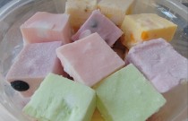 炒酸奶的制作方法學(xué)會后好賣嗎？街邊擺攤常見問題一次講清楚