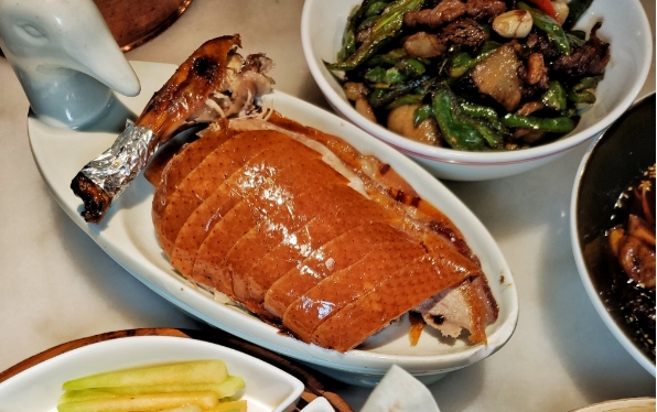 想開烤鴨店，一年能賺多少？真實數(shù)據(jù)讓你心里有數(shù)！
