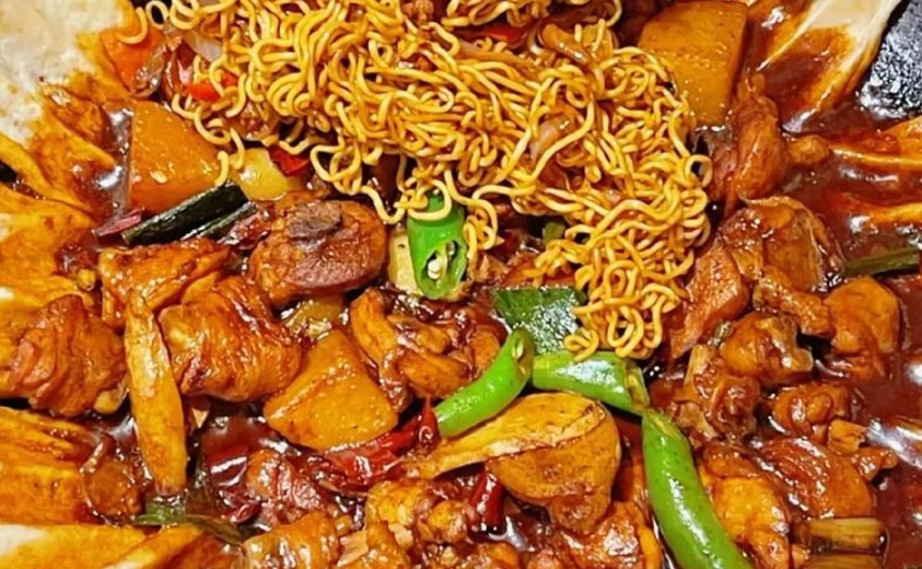 精準(zhǔn)技術(shù)傳授，快速上手鐵鍋雞，打造你的餐飲品牌。