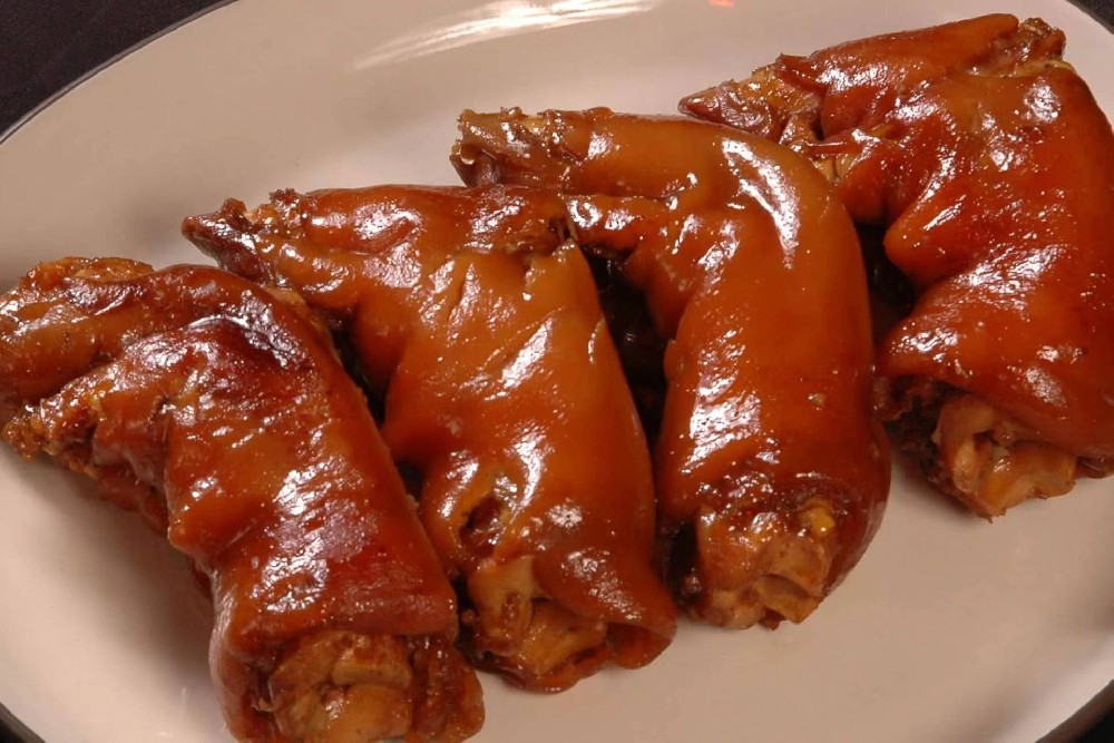 濟南鹵肉熟食培訓學校哪家靠譜？行業(yè)內幕揭秘，3個關鍵點助你選對機構！