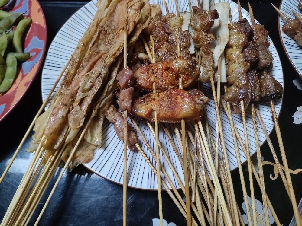 燒烤在哪里學最正宗？技術(shù)難搞懂，來對地方才靠譜！