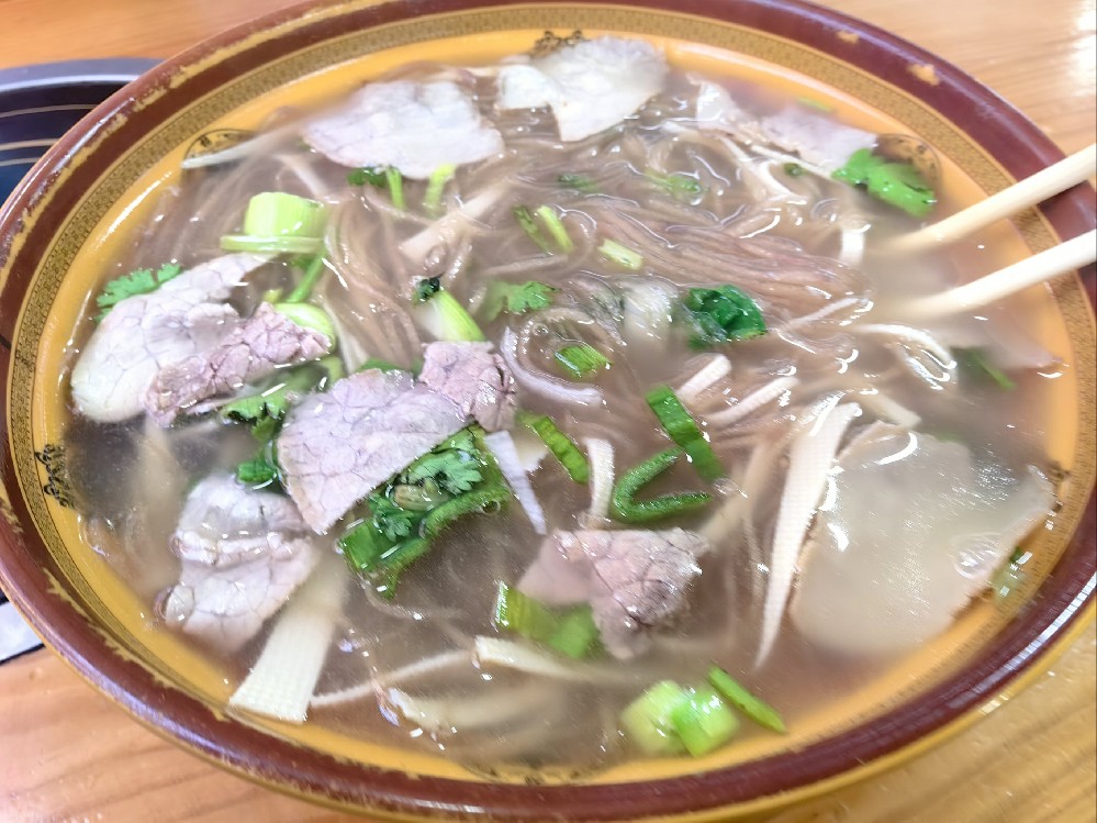 15元一碗牛肉湯能賺多少錢？成本揭秘，利潤真不低！
