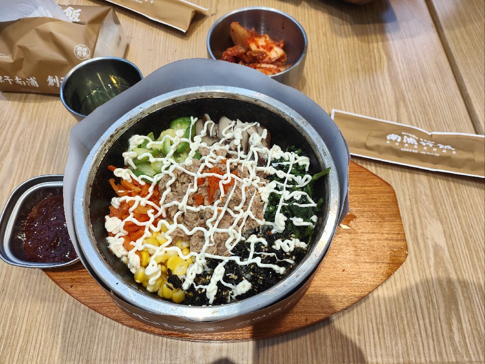 烤肉拌飯技術(shù)哪里學(xué)？新手能學(xué)嗎，開店穩(wěn)穩(wěn)賺！