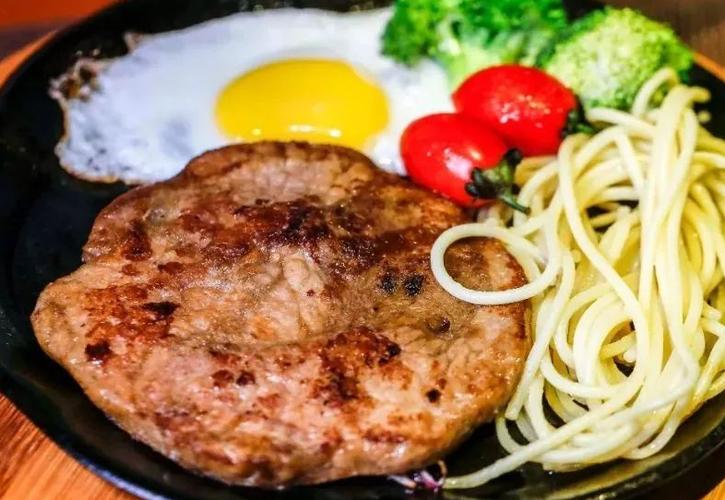 地攤牛排技術(shù)培訓(xùn)去哪里學(xué)？學(xué)費多少錢？牛排和黑椒醬的核心配方