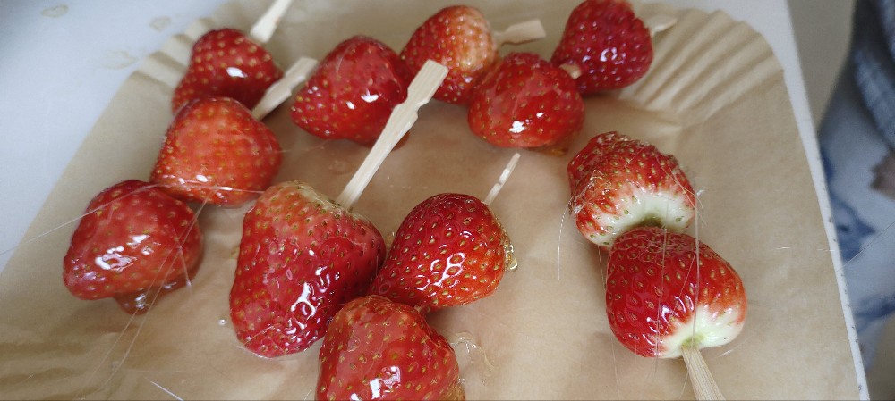 冰糖葫蘆糖稀怎么熬？火候、比例、技巧都有講究，一鍋糖漿決定成敗！