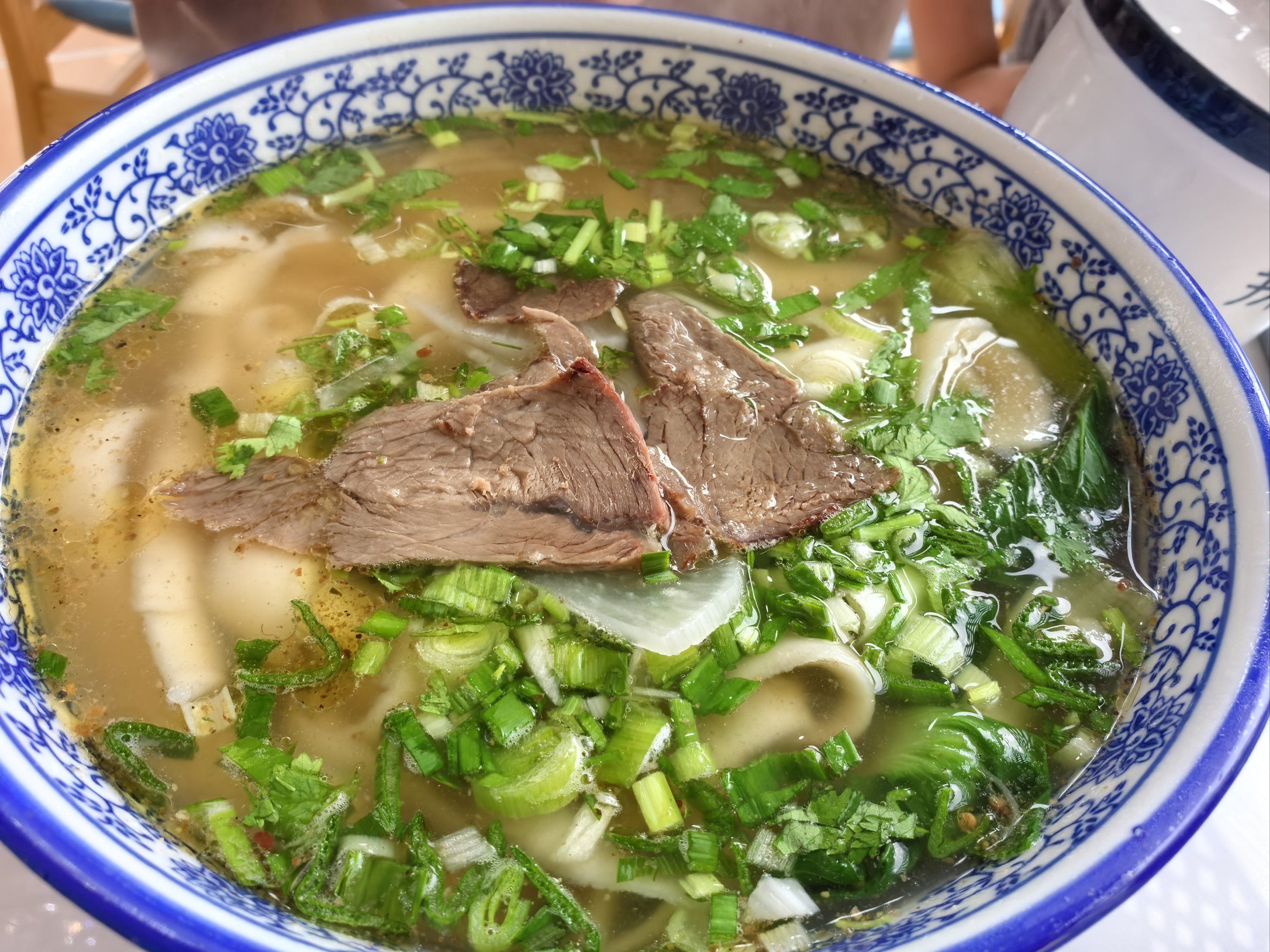 拉面培訓(xùn)班要多少錢？真實(shí)難點(diǎn)拆開講清楚，讓你放心再決定！