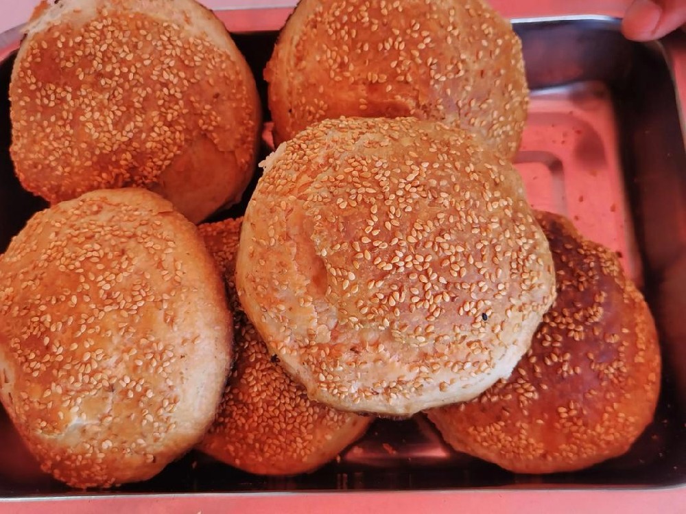 吊爐燒餅培訓(xùn)哪里正宗？關(guān)鍵技術(shù)怎么學(xué)會？給想入行的人幾點建議！