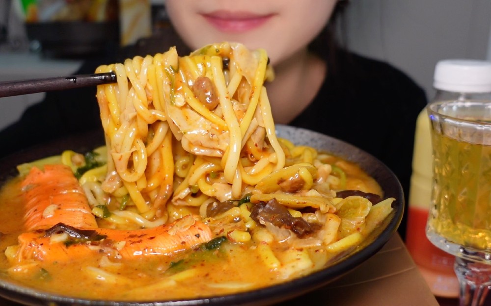 哪里能學(xué)麻辣燙技術(shù)？核心配方難點在哪，普通人能不能學(xué)會！