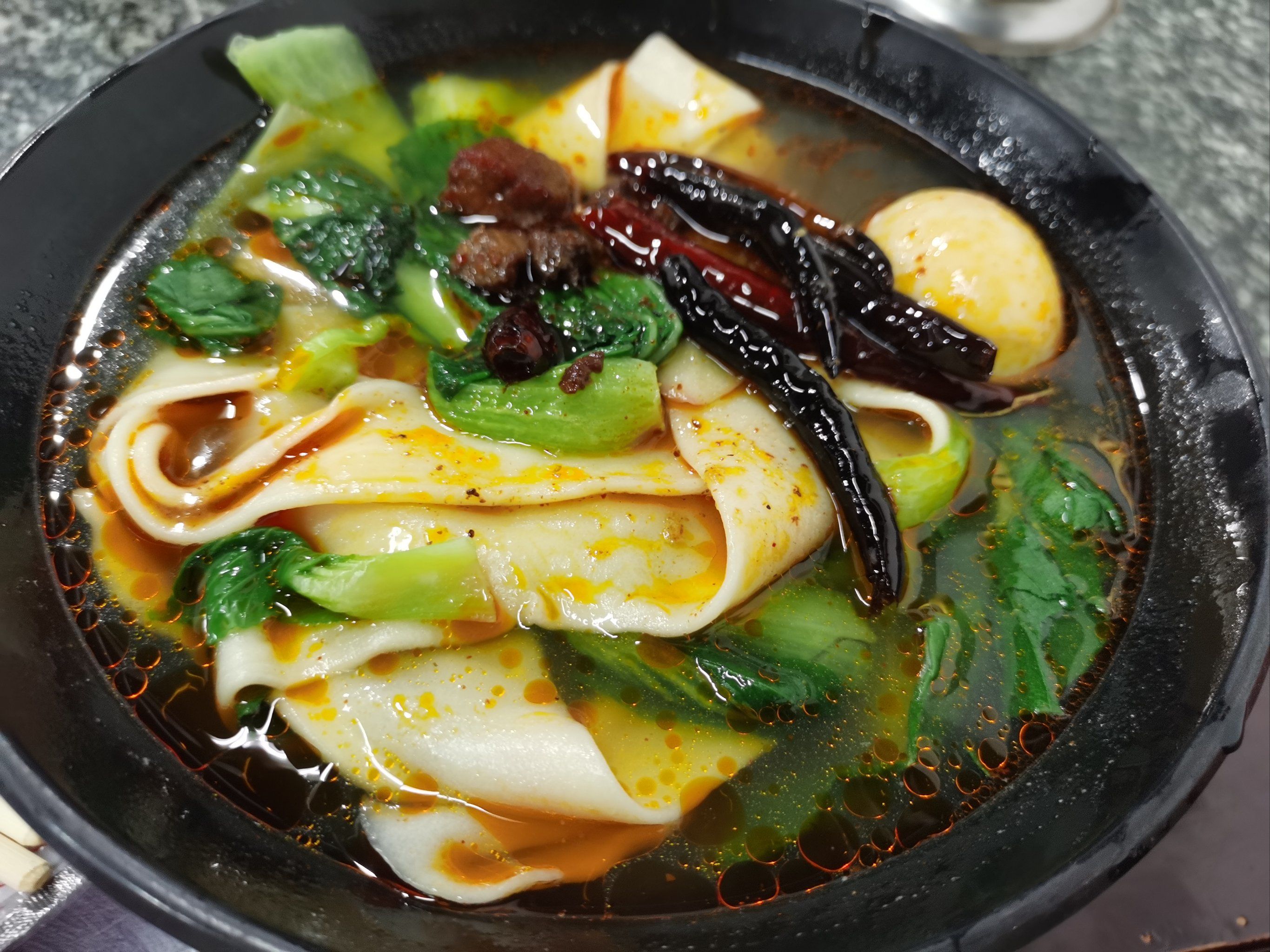 西安面館培訓(xùn)哪里好?學(xué)啥技術(shù)更穩(wěn)妥,選對方向才關(guān)鍵!