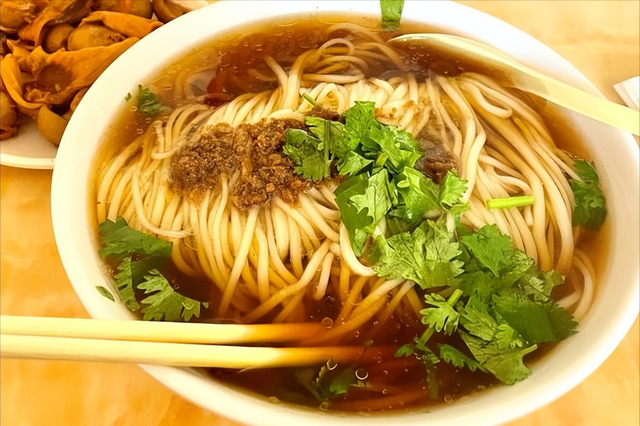 通遼哪里能學(xué)抻面靠譜？想學(xué)真手藝，別被表面熱鬧忽悠了