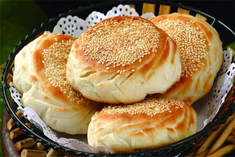 天津市培訓(xùn)面點(diǎn)培訓(xùn)機(jī)構(gòu)哪家好？新手學(xué)技術(shù)全流程解析