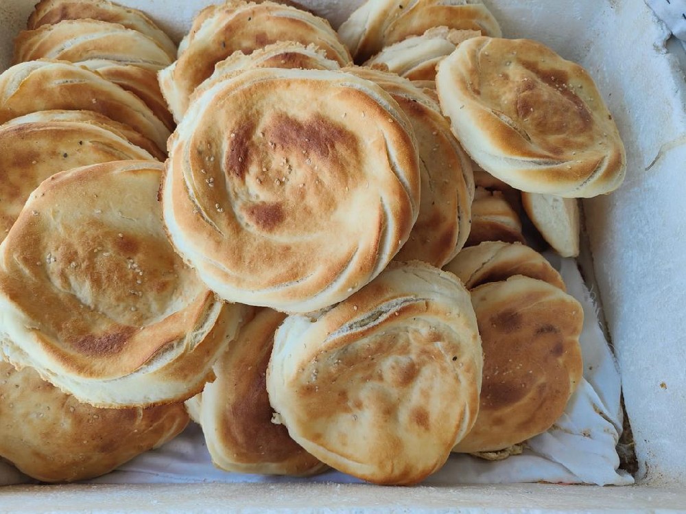 老式馬蹄燒餅做法難嗎？從配料到出爐一步步講清楚適合新手學(xué)