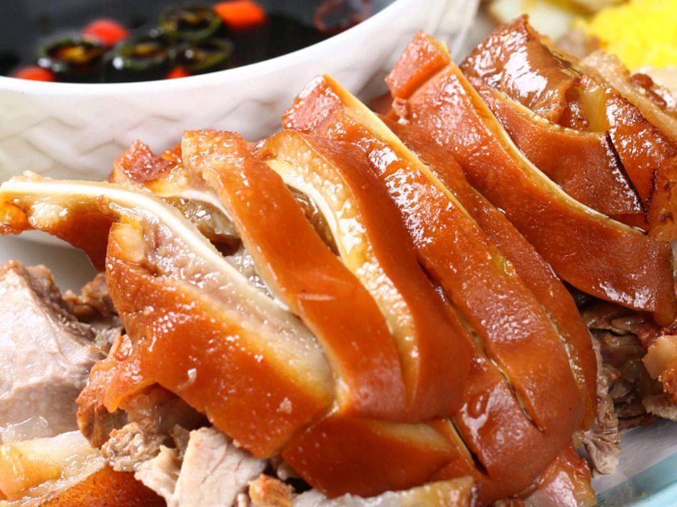 臨清哪里可以學(xué)豬頭肉？掌握正宗豬頭肉制作流程，少走彎路更踏實(shí)