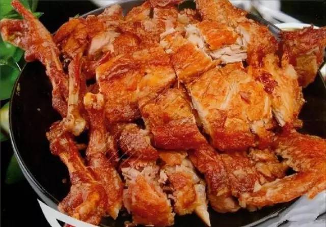 山東香酥雞正宗配方拆解，為什么街頭老攤能賣爆的關(guān)鍵不是炸而是這一步