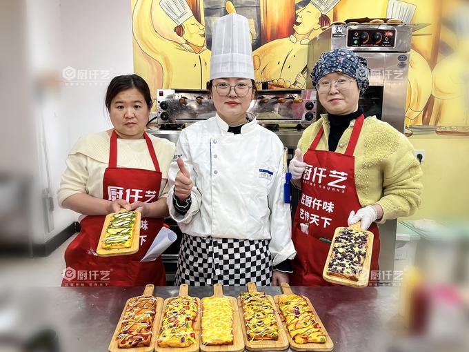 東營去哪里學披薩？東營披薩培訓怎么選？