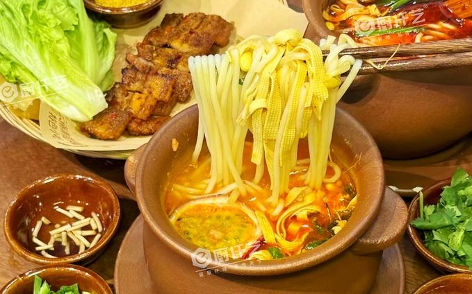 青島米線培訓(xùn)哪里靠譜？新手學(xué)完也能直接開店經(jīng)營(yíng)